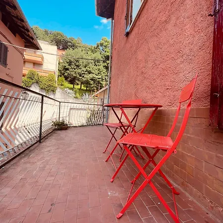 Casa Rossa Дом отдыха Леза